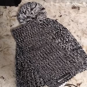 Beanie and arm warmer
